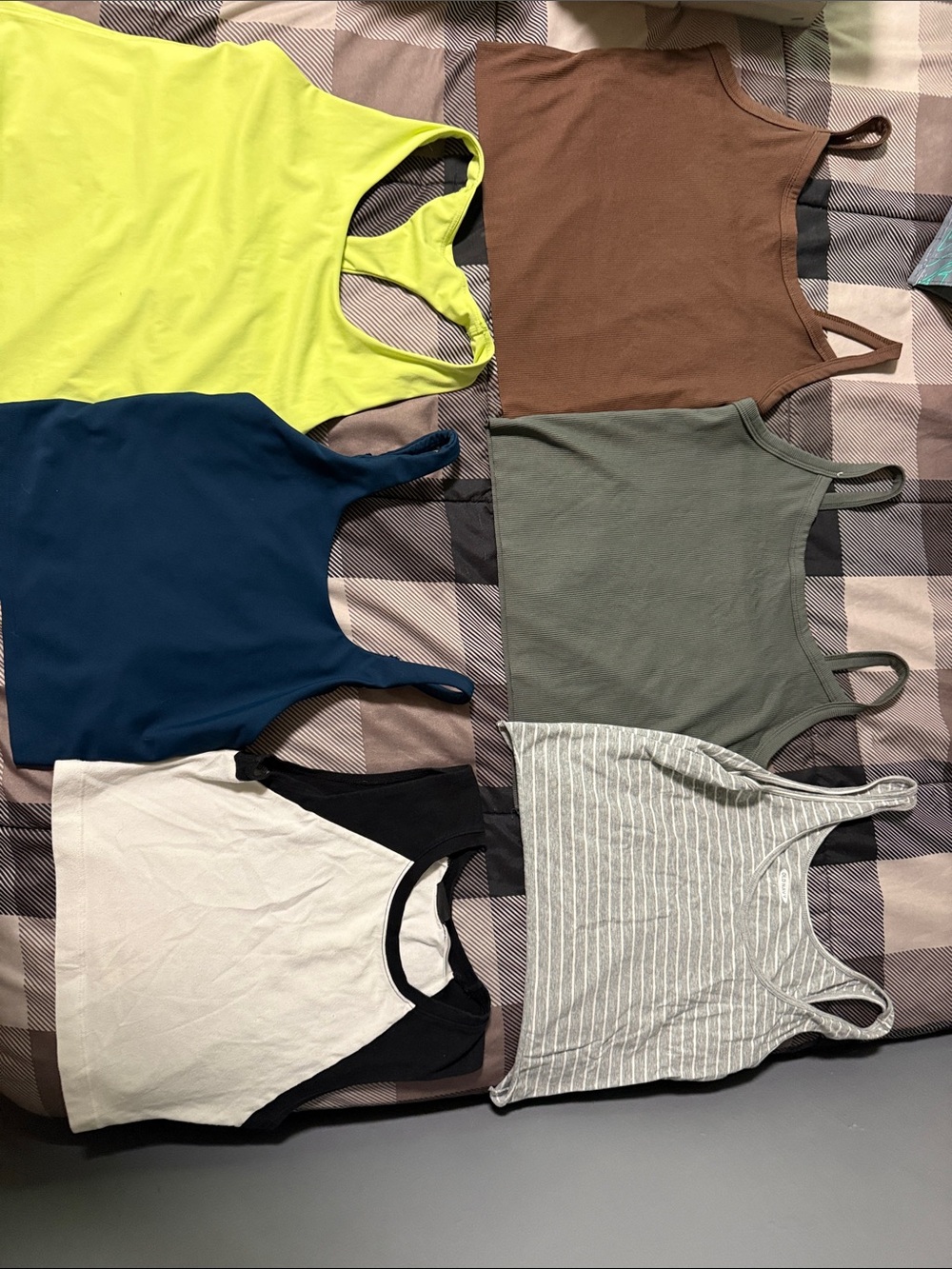 Women’s Tank Top Bundle - Assorted Colors